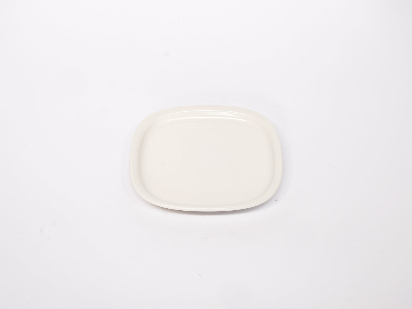 柳宗理 白黒の食器シリーズ S / Black and White Plate S