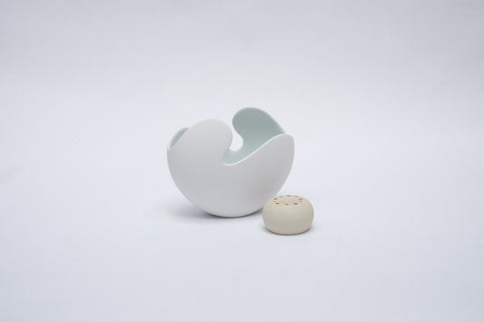 白山陶器 ライフシェルズ花器 / Life Shells Vase with Flower Stand