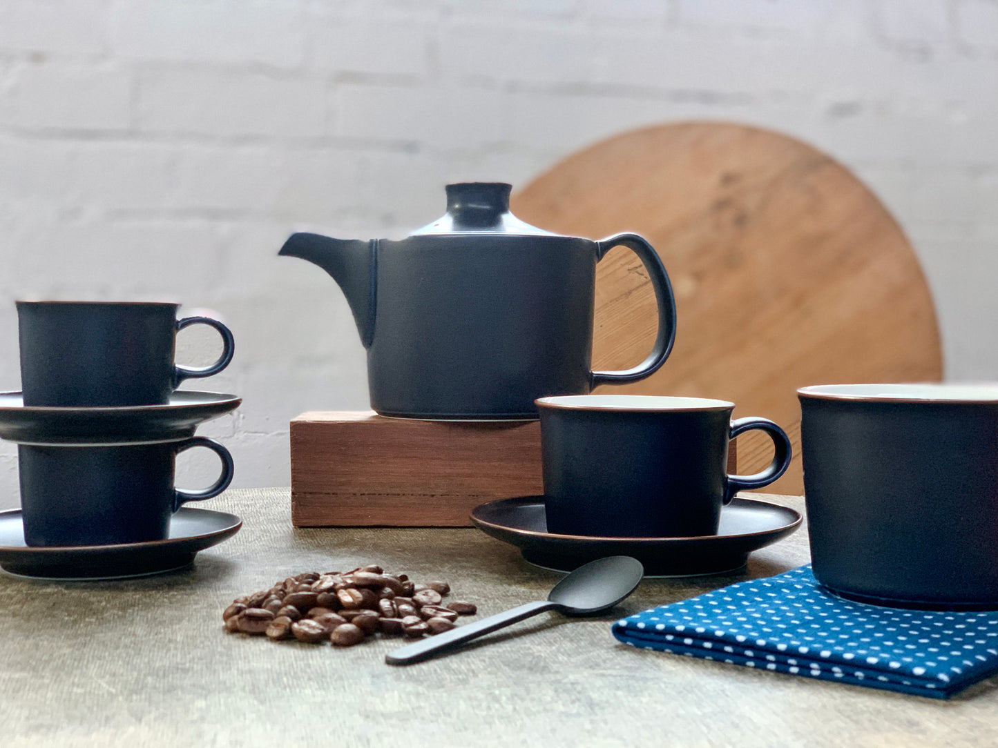 白山陶器 ONEST マグ