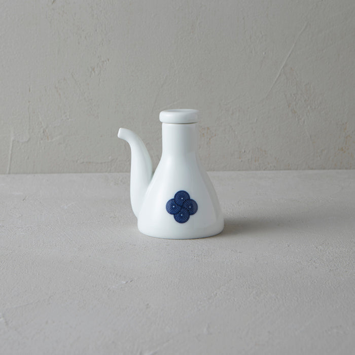 柳宗理 和食器シリーズ しょう油差し　古白磁 染付紋・渦 / Sori Yanagi Soy Sauce Pot
