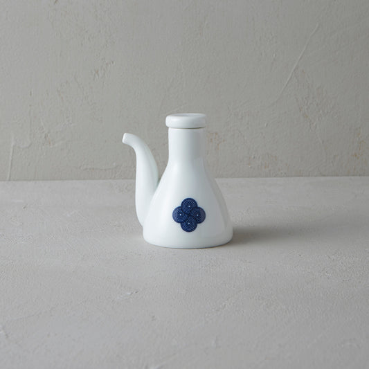 柳宗理 和食器シリーズ しょう油差し　古白磁 染付紋・渦 / Sori Yanagi Soy Sauce Pot